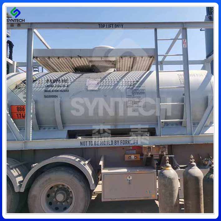 溴素-罐装.jpg 溴素-罐装.jpg